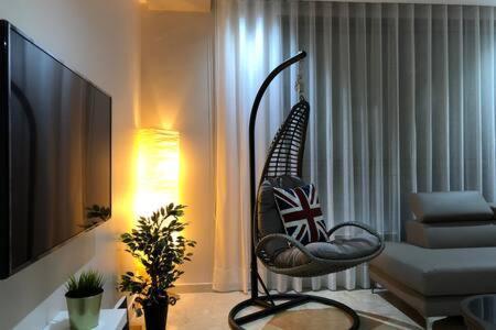 Contemporary Floor Bourgogne - By Appartali * Casa Blanca